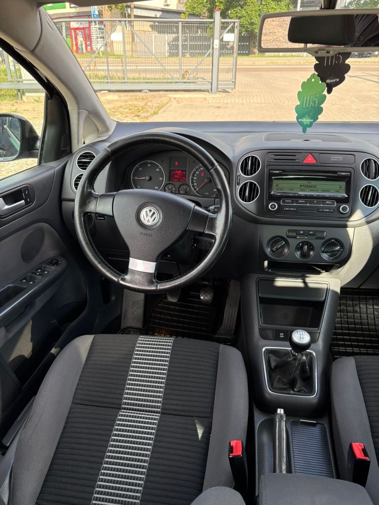 VW Golf + 1,9TDi Ładny i zadbany sprawna klima