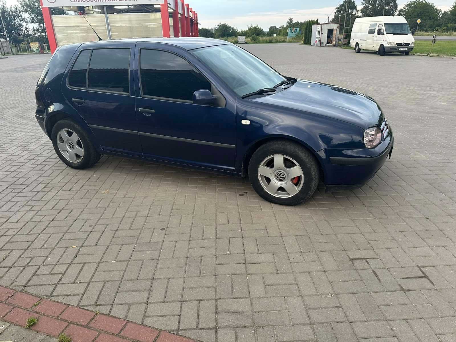 Продм гольф 4 в гарному стані.