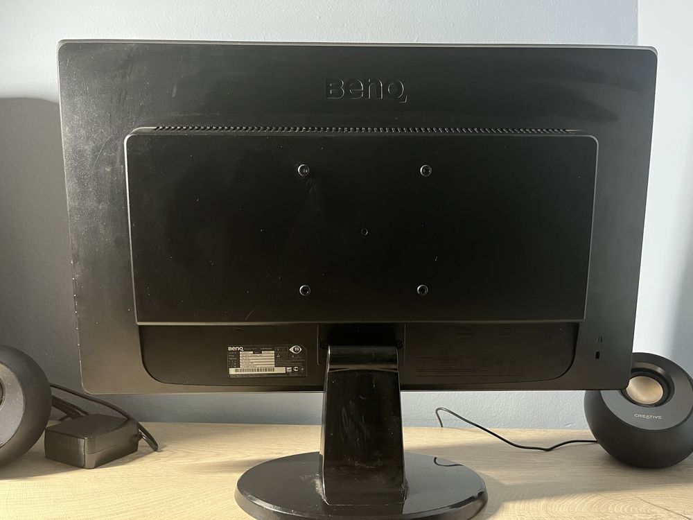 monitor marki BENQ 22 cale