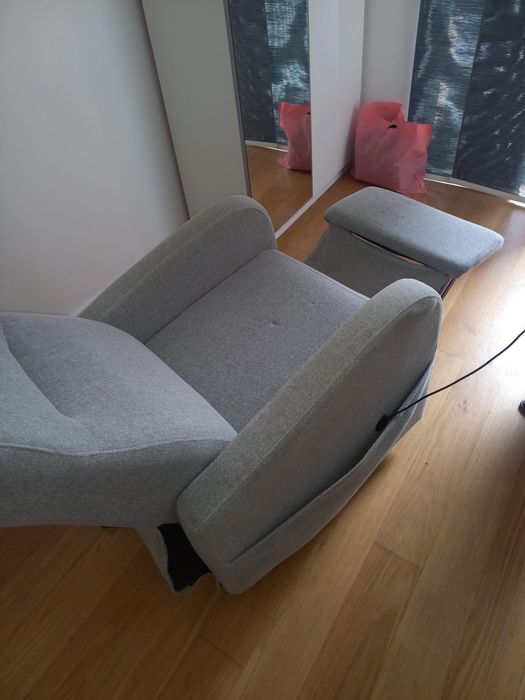 Cadeirão reclinável elétrico Richmat