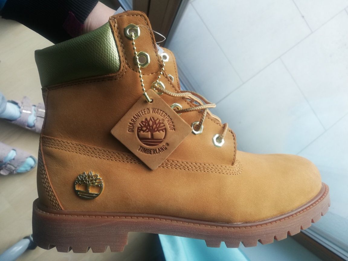 Buty Timberland, Złota cholewka