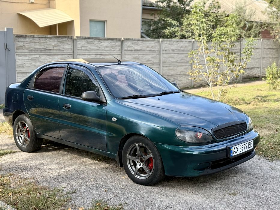 Daewoo Lanos 2.5 V6 Opel x25xe