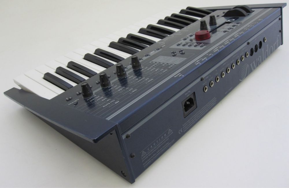 Waldorf Micro Q Keyboard Synthesizer German Beast Drums Arp Sequencer