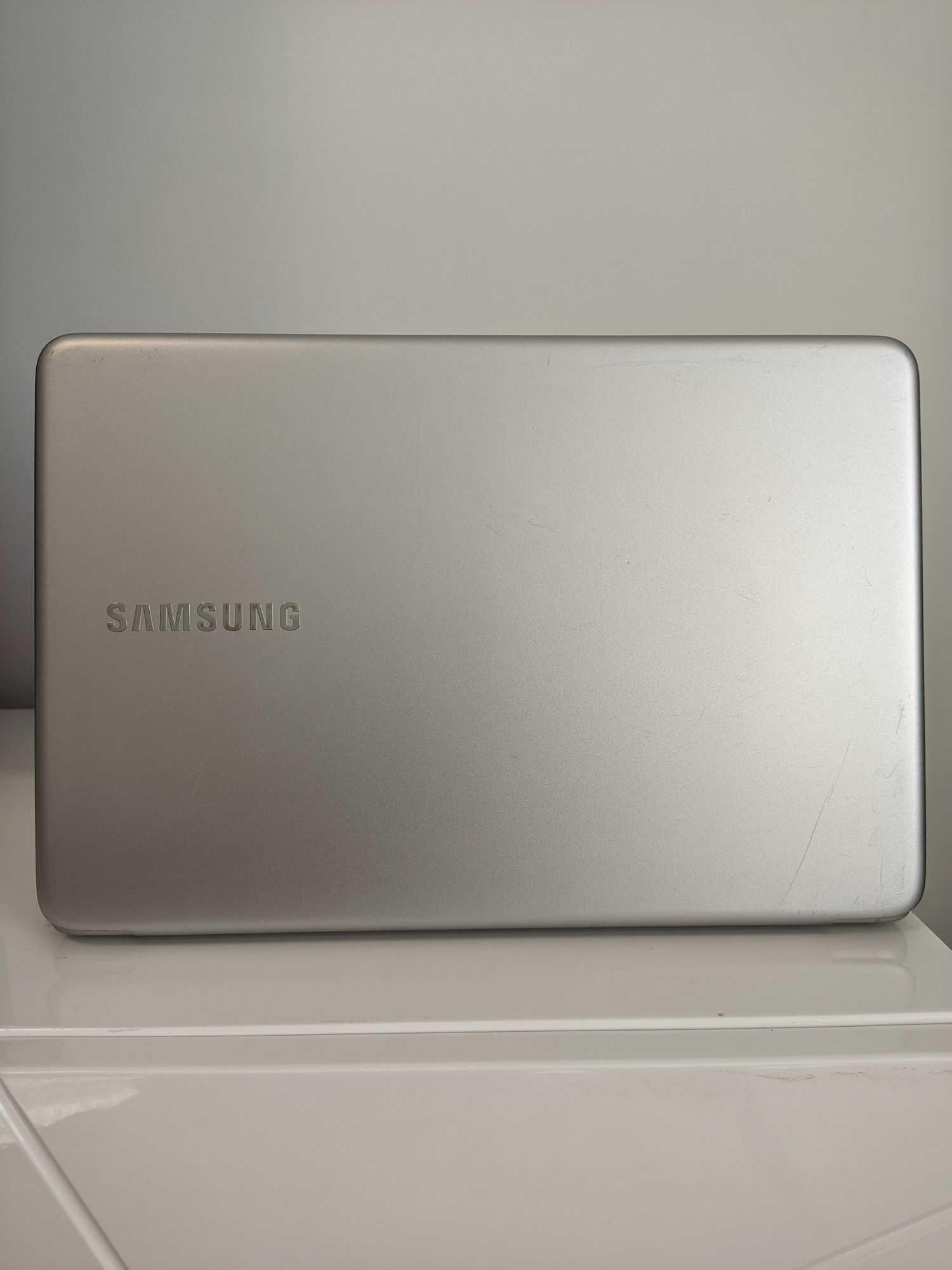 Неймовірний ноутбук Samsung NP900X3T i7-8550U 8/256GB