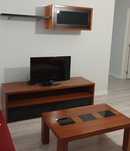 Móvel de sala e mesa de apoio