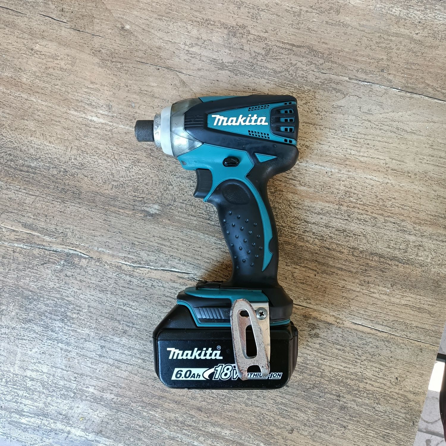 Makita 18V Kluczyk Udarowy Impact Bezszczotkowy BTD 145 org. JAPAN