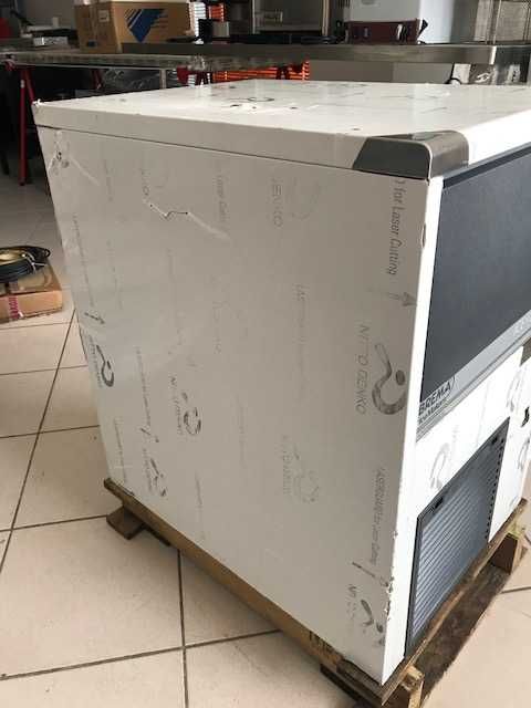 Máquina gelo granulado lascado BREMA = SEMINOVA=