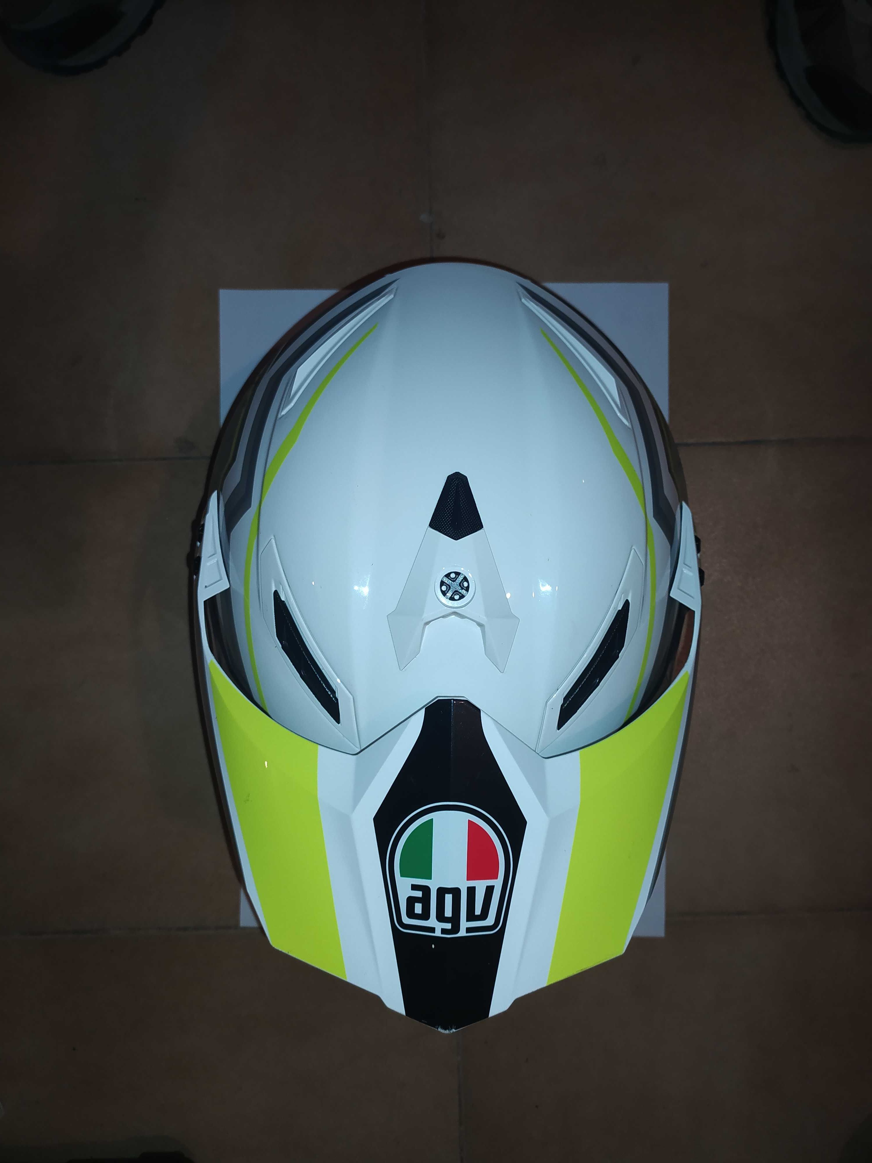 Capacete AGV Aventura/Adventure, usado 3 vezes