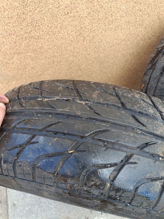 Sprzedam 4 koła z oponami do Volkswagena