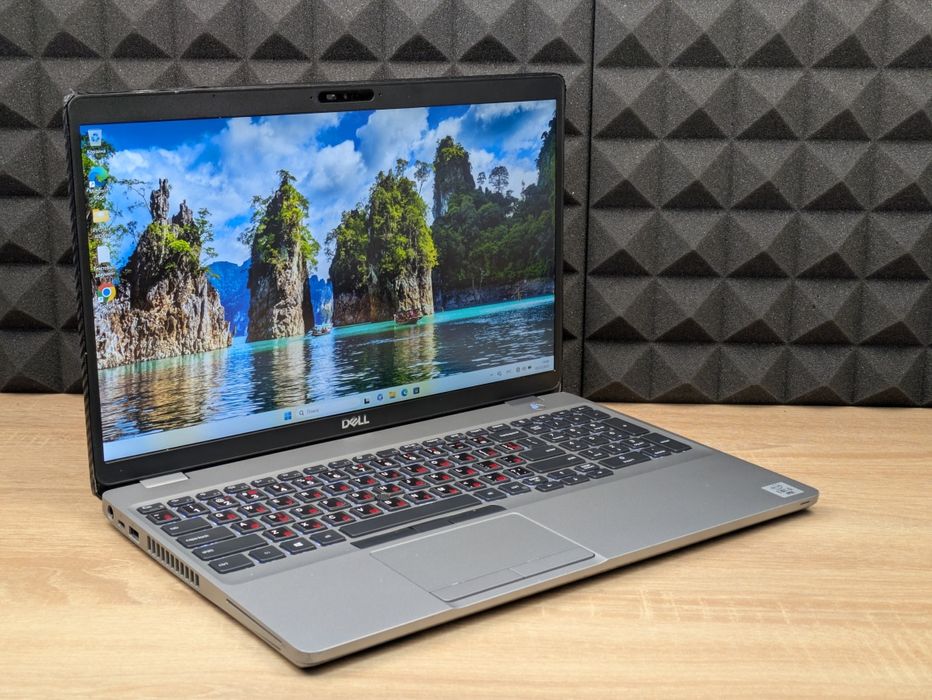 Ноутбук Dell 5510 i5 10310u 8/256ssd 15.6 Full hd ips
