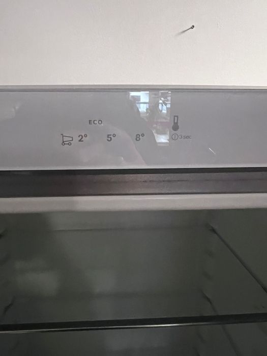 Lodówka Electrolux ERF3307AOX srebrna 155 cm
