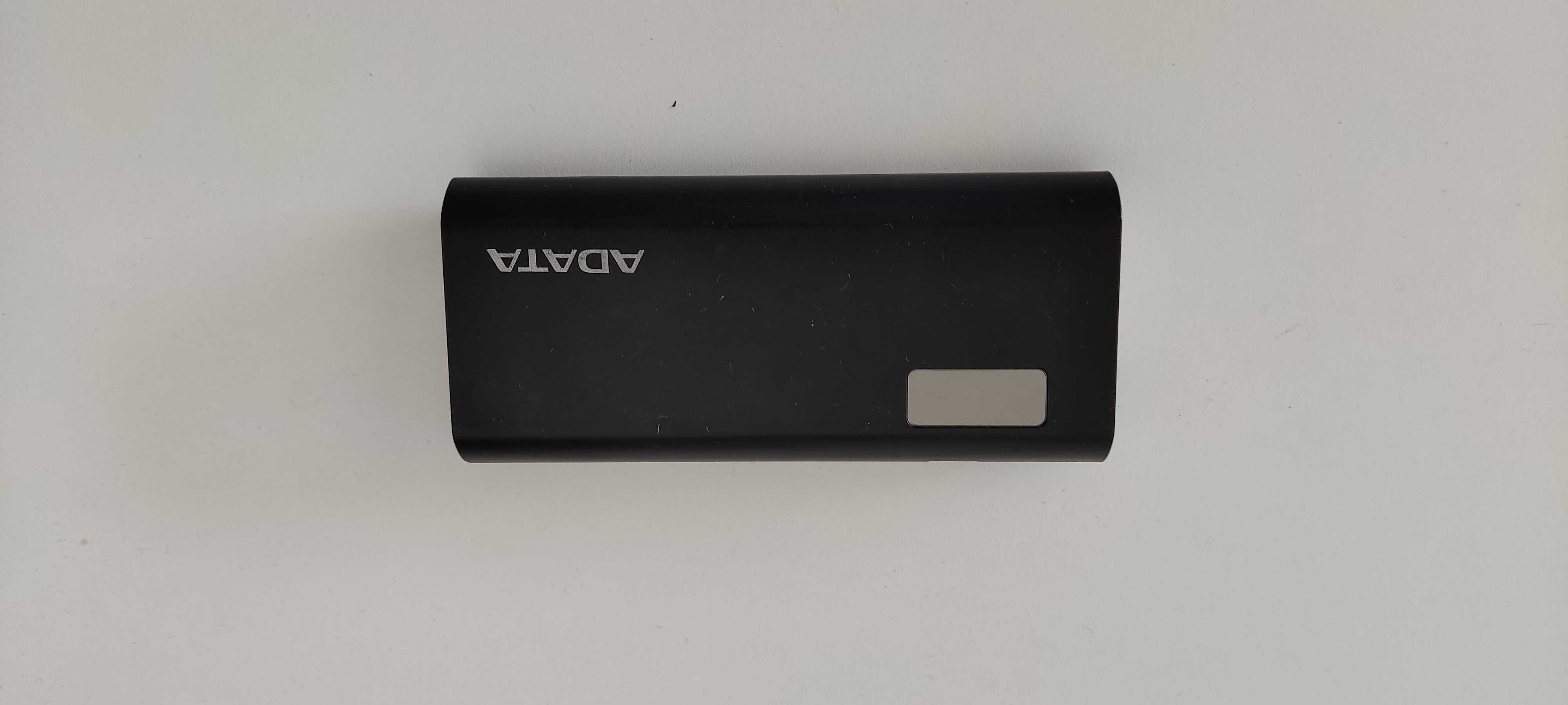 Używany ADATA powerbank P12500D