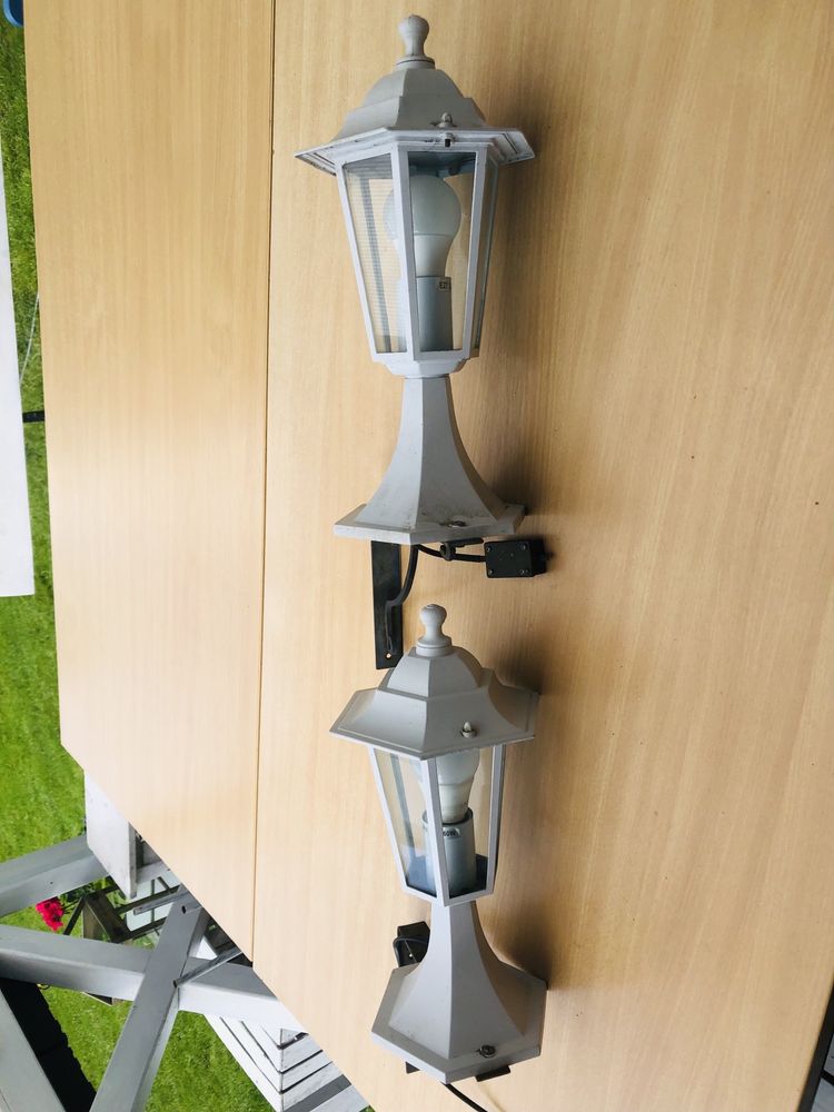 Lampa zewnętrzna
