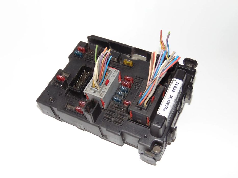 Moduł sterownik BSM skrzynka puszka bezpieczników 9650664180 Citroen C2 C3 C5 Berlingo I Xsara Picasso Peugeot 206 307 Partner