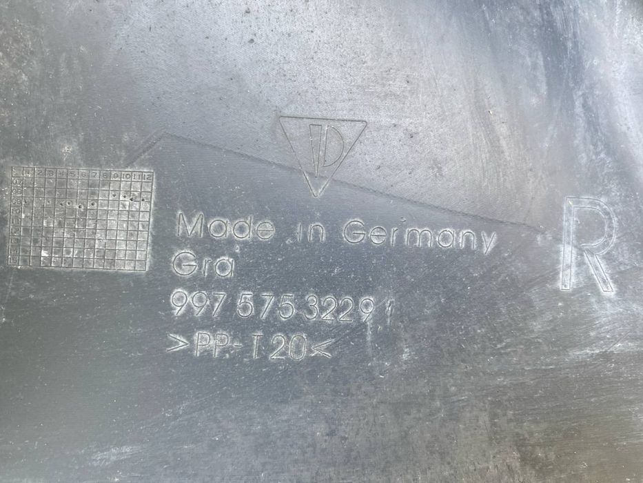 Porsche 911 997 gt3 повітряпровід радіатора 99757532191,99757532291