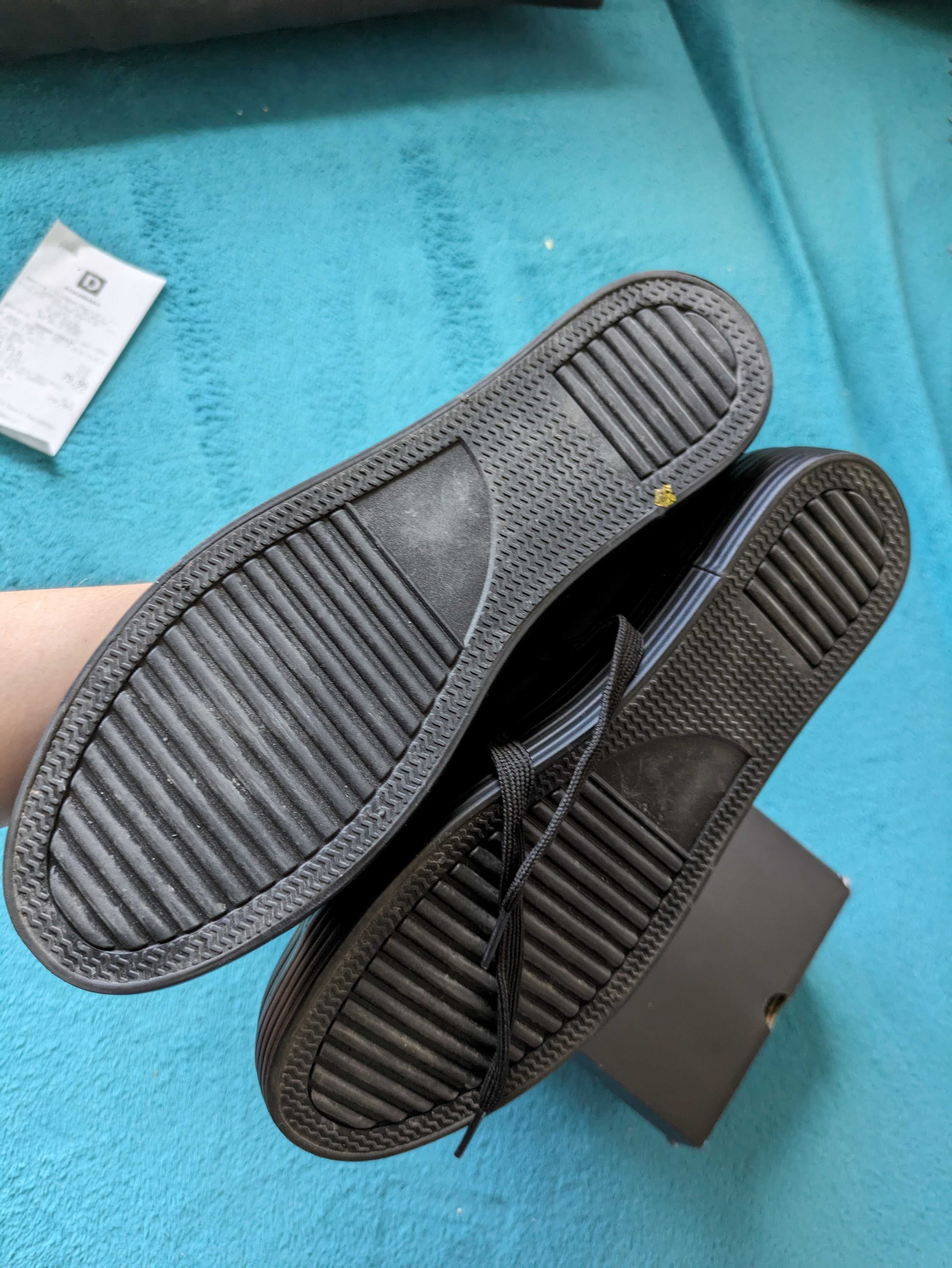 Buty damskie trampki czarne Vty rozmiar 40 - raz noszone