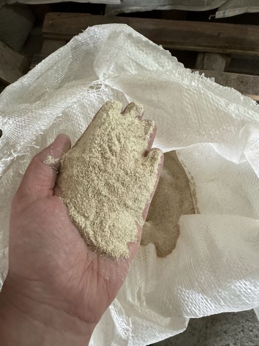 Корм для худоби: грис, мучка