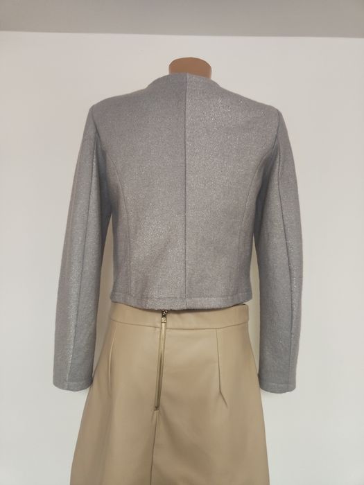 Krótka marynarka damska Reserved rozmiar 36