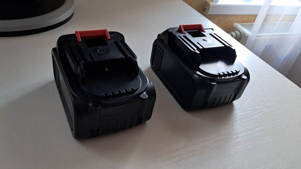 Акумулятор  21v 3ah в корпусі