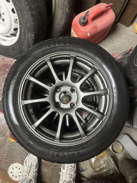 Диски р15 с резиной.