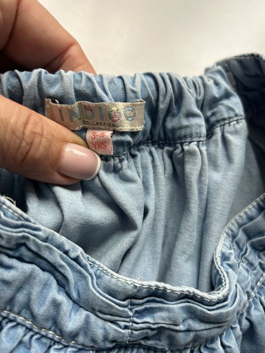 Дуже красива пишна джинсова спідничка