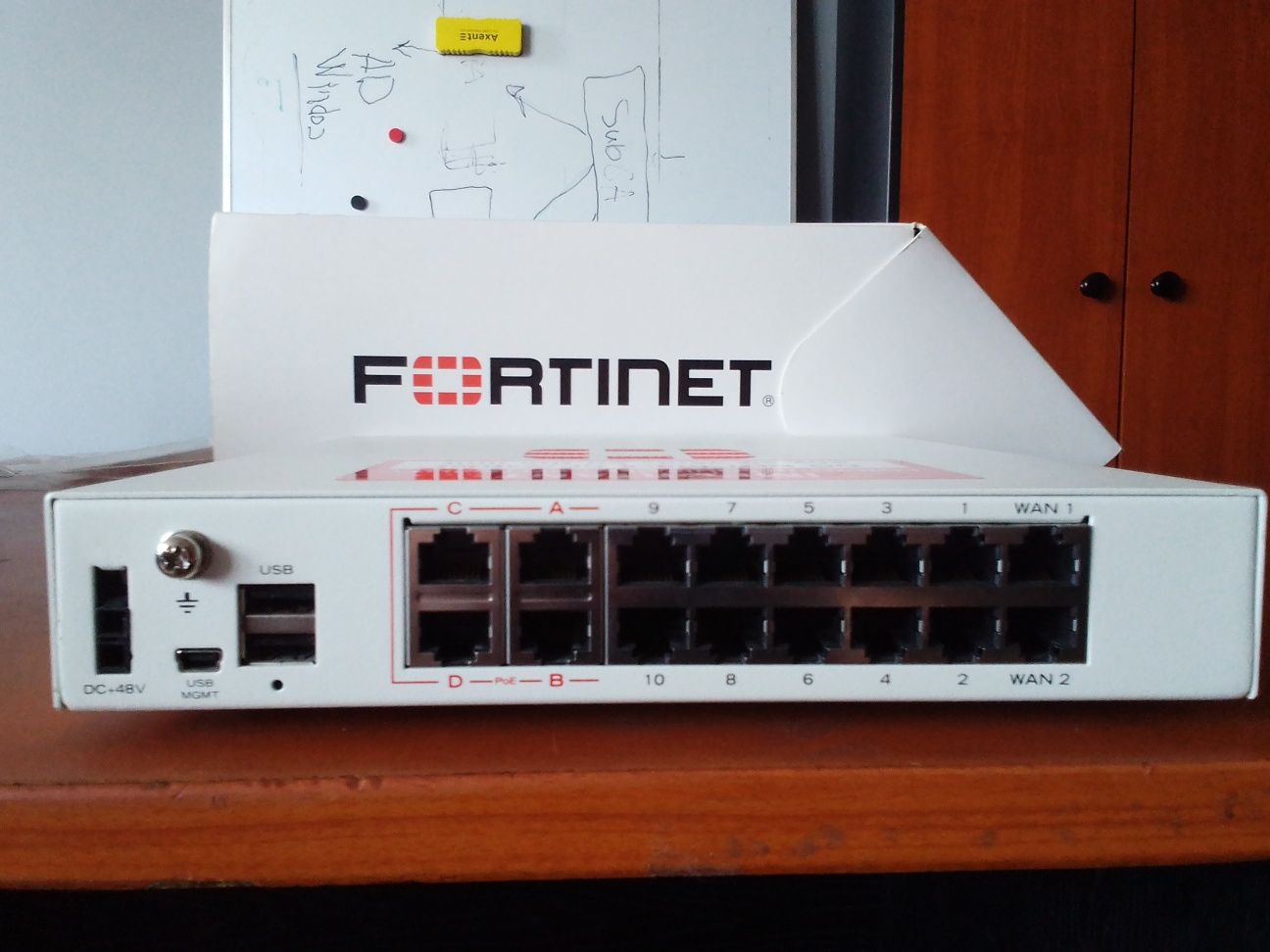 Fortinet Fortigate FortiWiFi 90D PoE