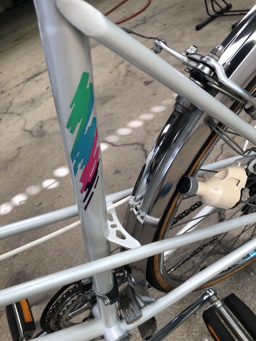 Bicicleta francesa roda 28 como nova