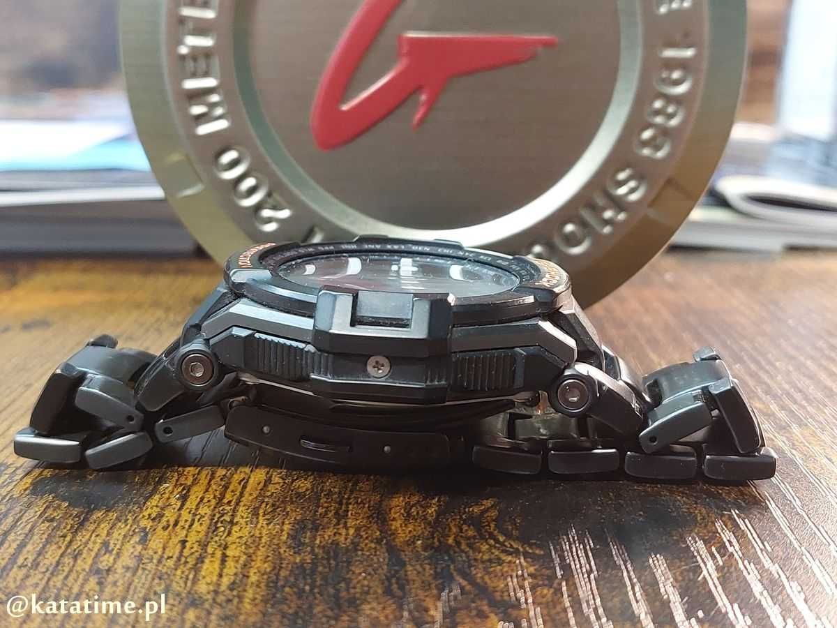 Zegarek męski Casio GW-4000-1AER G-SHOCK Waveceptor używany gwarancja