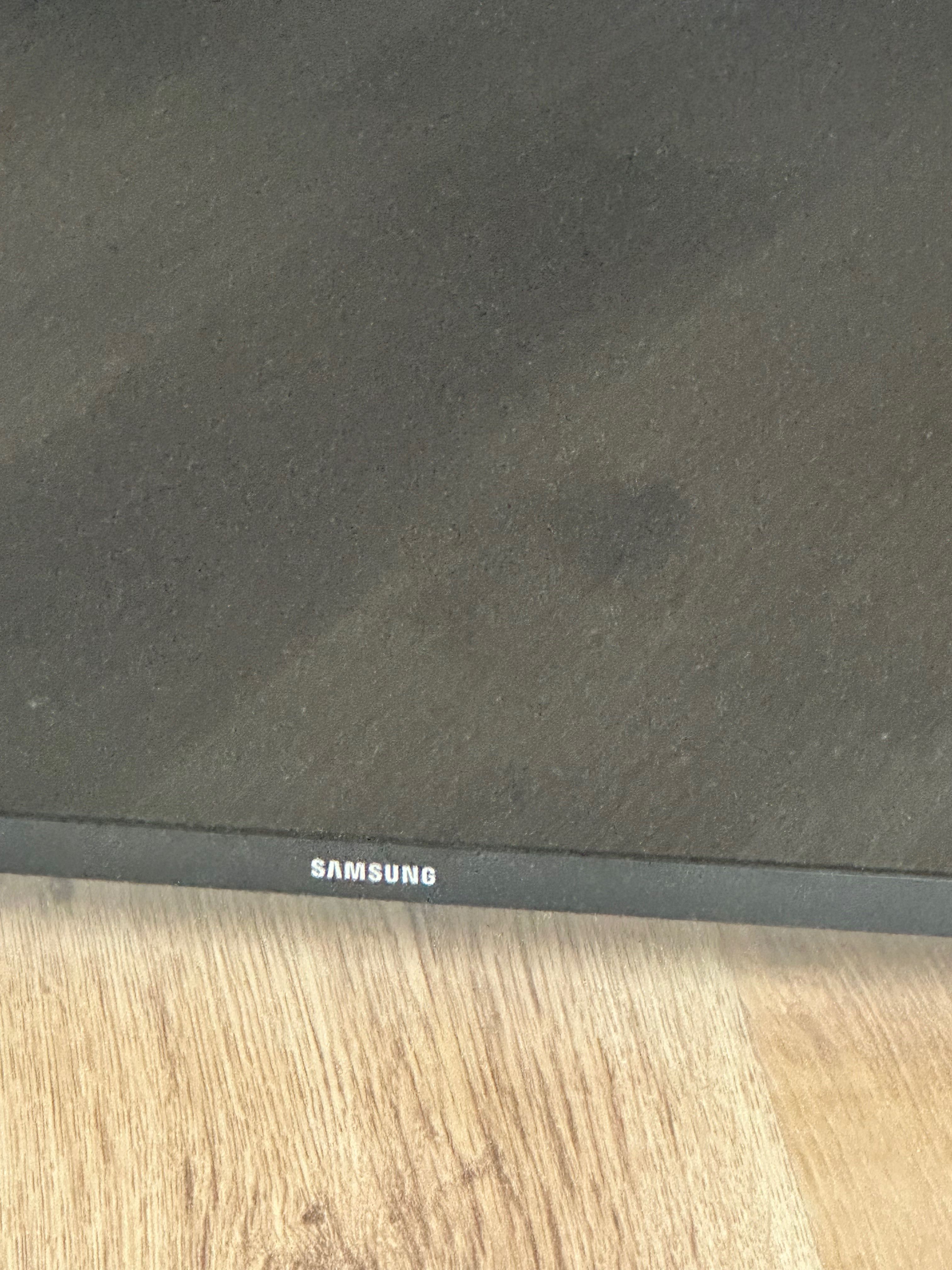 Samsung 32” cale