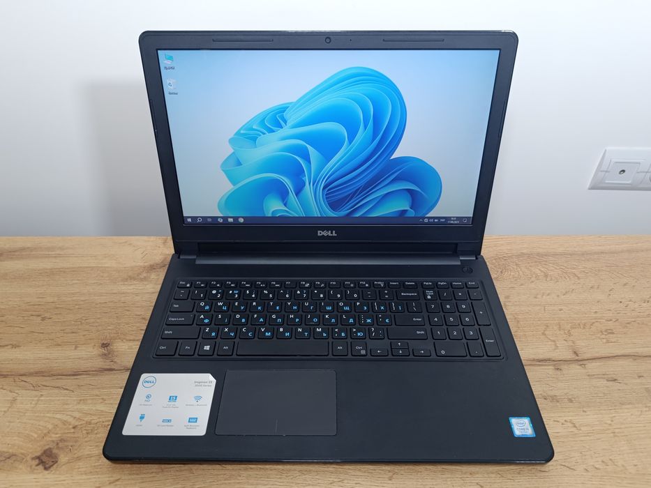 15'6 ноутбук Dell Inspiron/i5-7200U/8GB DDR4/256GB SSD/Батарея 3години