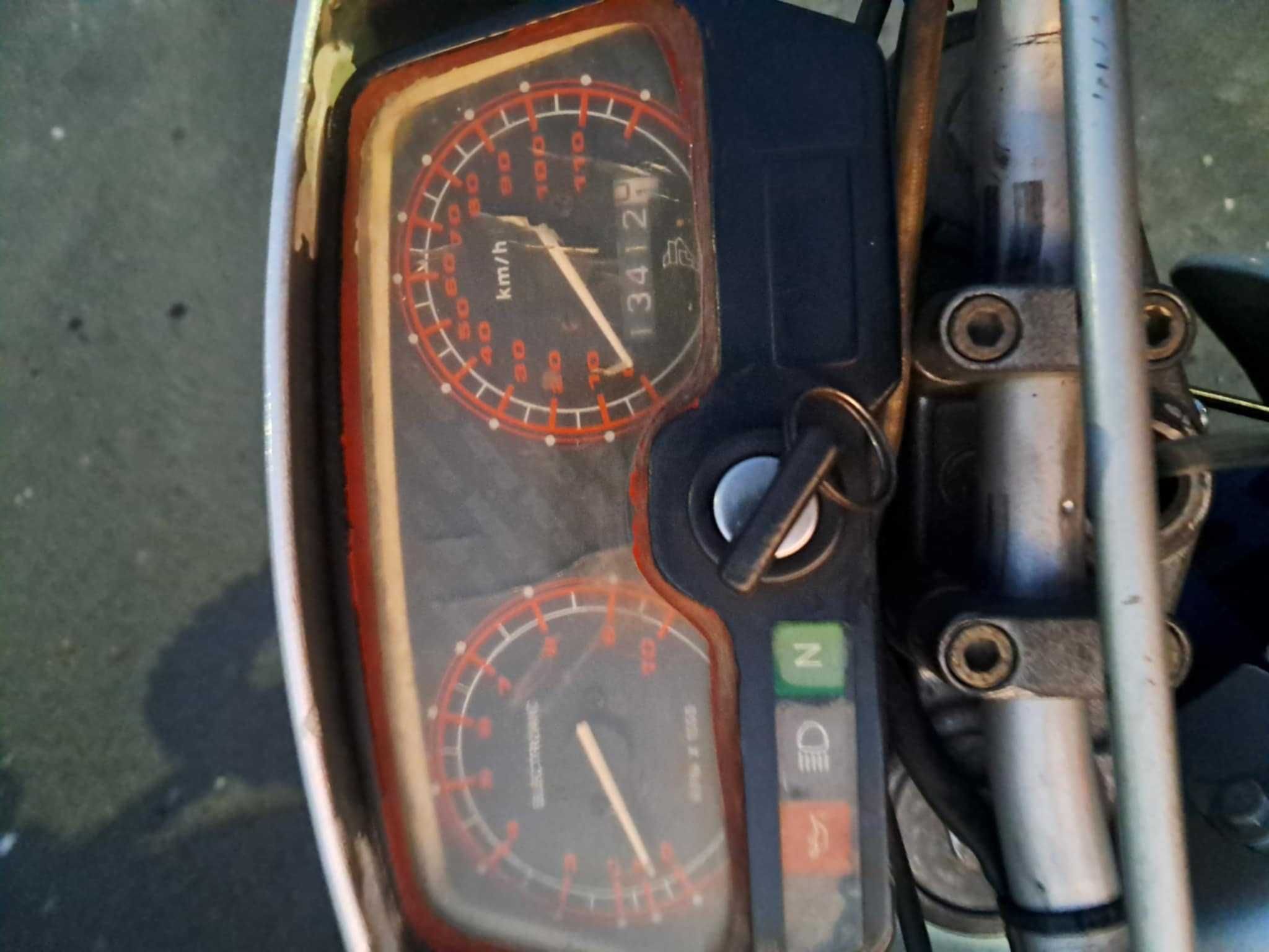 Gilera Piaggio hk 50 /70 w dobrym stanie