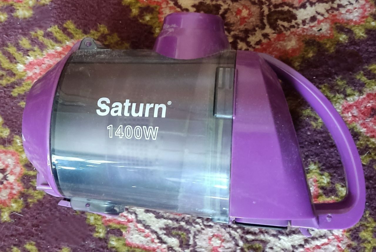 Пылесос Saturn ST-VC0256 / Продам пылесос Сатурн / пылесос на запчасти