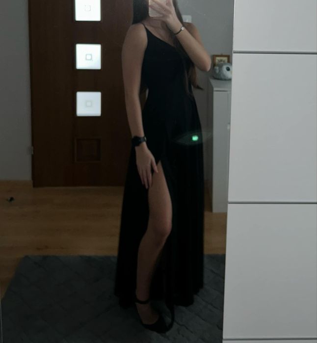 Suknia wieczorowa na studniówkę