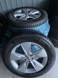 Letnie opony + felgi Volvo 235/60 R18