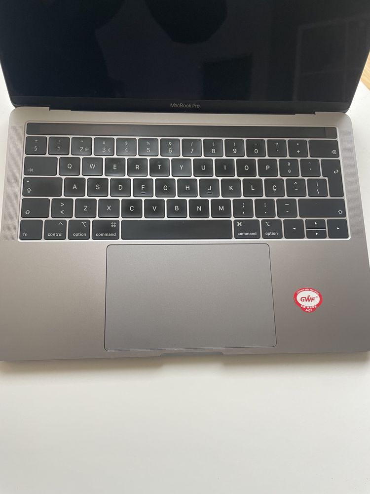 Mcbook Pro 2020 com problema