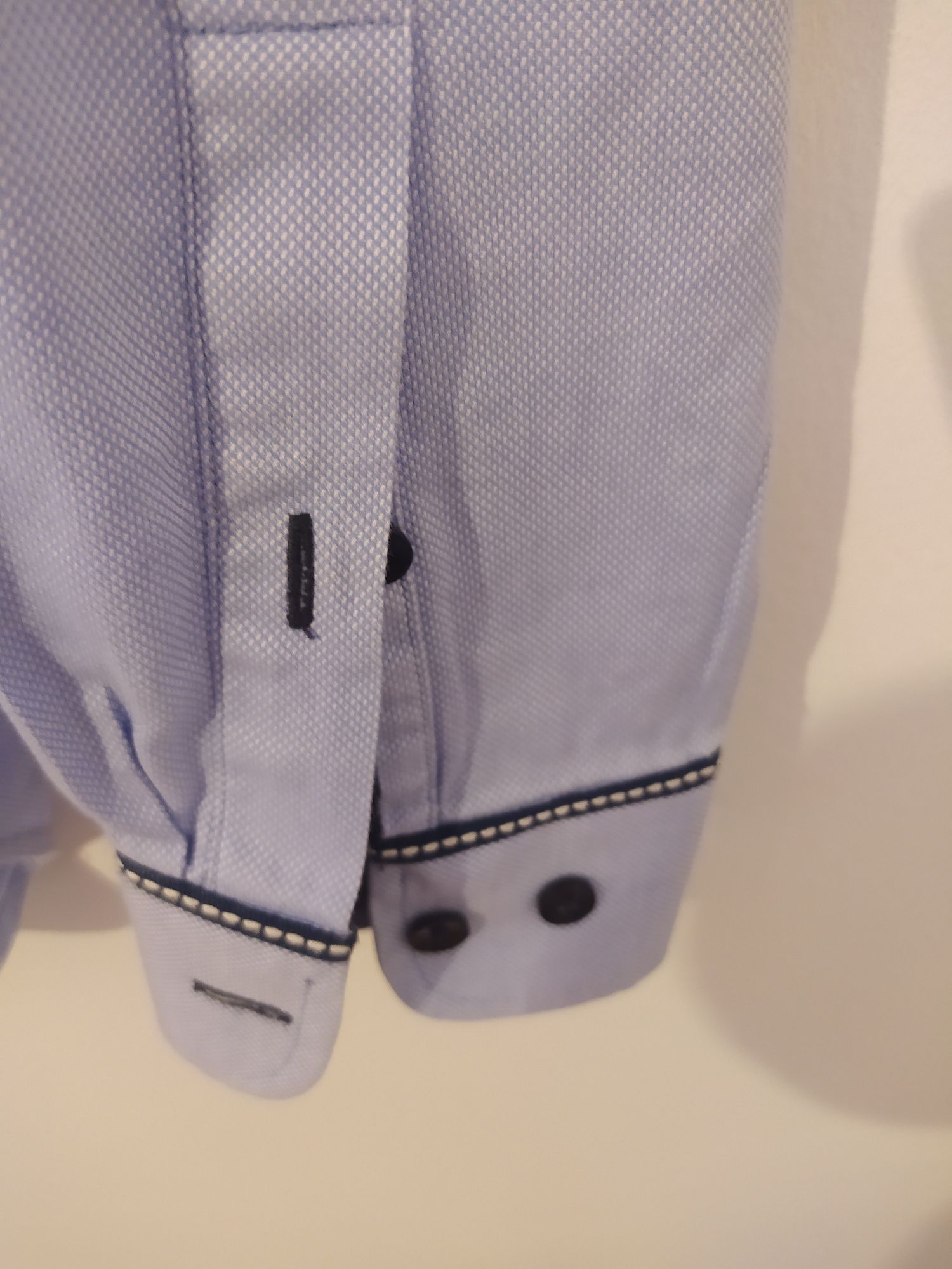 Camisa Zara tamanho M slim fit