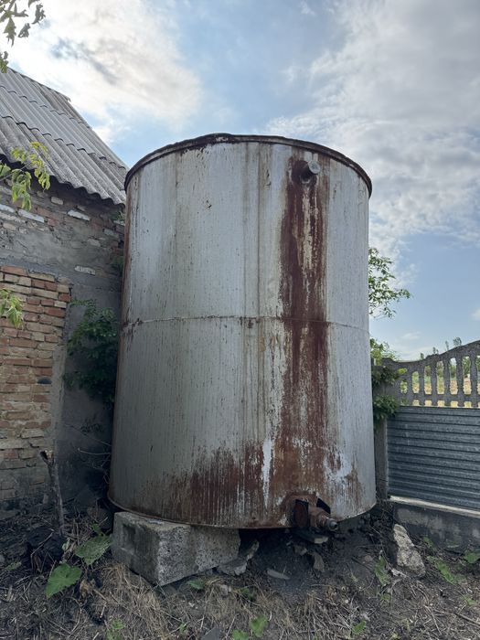 Бочка на 10 кубів