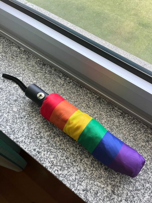 Guarda-chuva arco-íris - bom estado