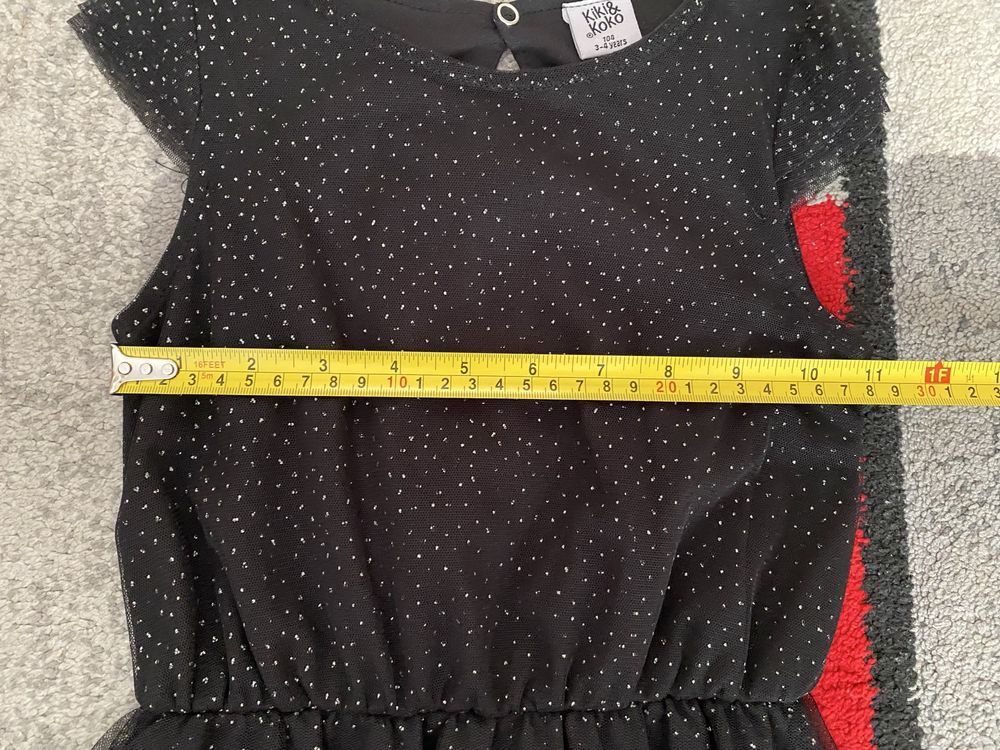 Sukienka czarna, elegancka r.104 na ok.3/4 lata dla dziewczynki f. Kik