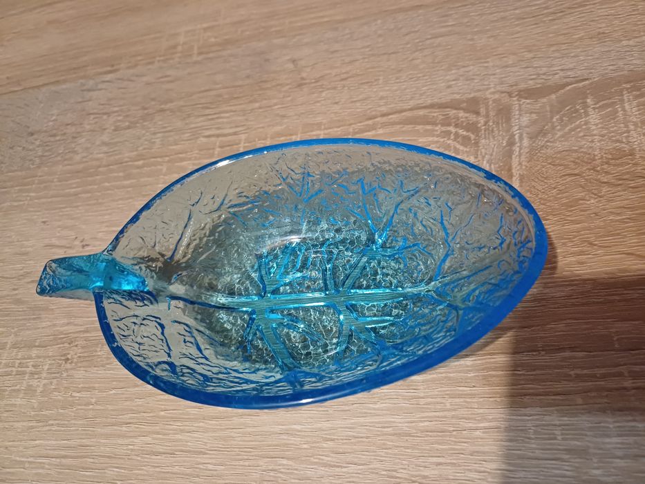 Szklany liść patera