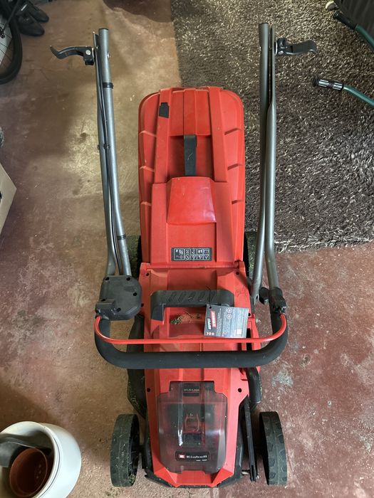 Corta-relvas EINHELL GE-CM 18/30