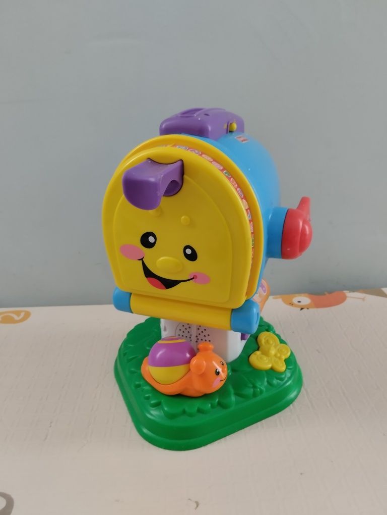 Muzyczna skrzynka pocztowa Fisher Price +