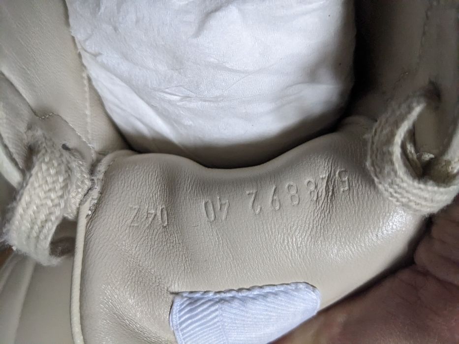 Gucci Rhyton 38р шкіра бежеві 
Rhyton