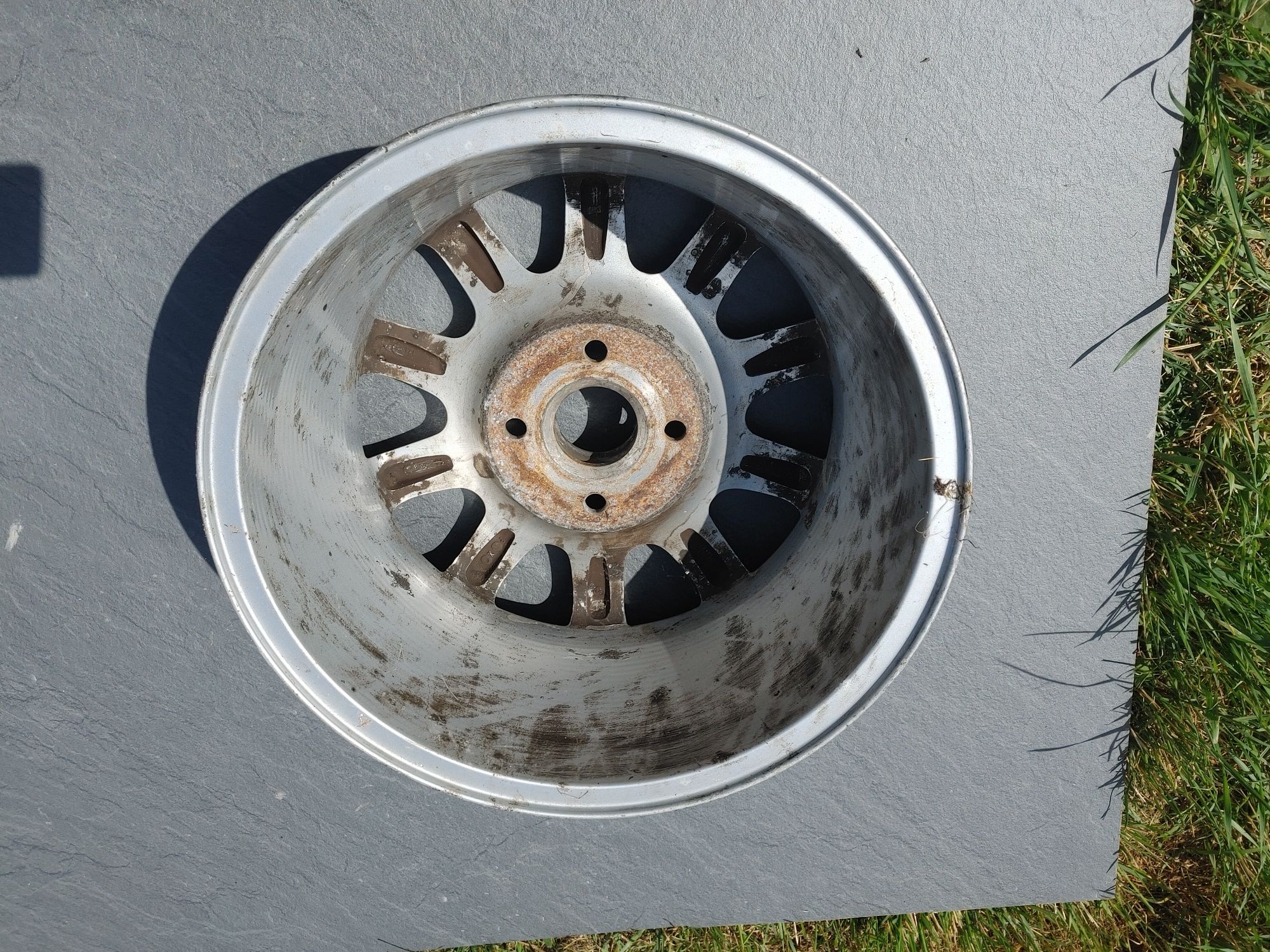 Alufelgi Audi 80 Speedline 4x108 SL715