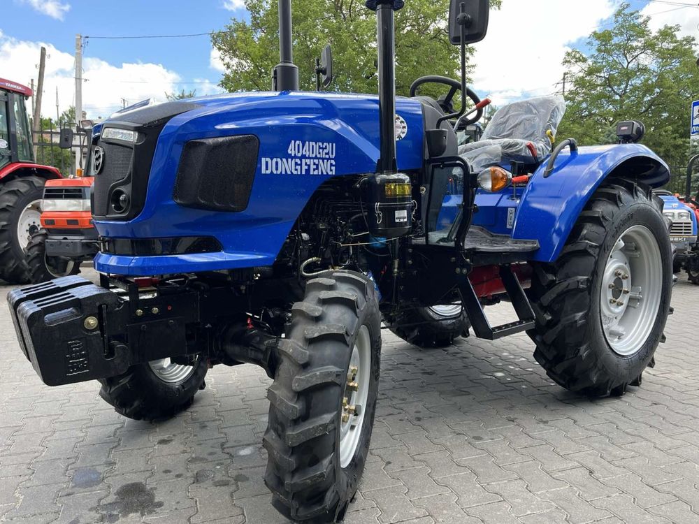 Трактор DF 404 DG2 U