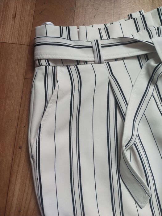 Класичні брюки New Look