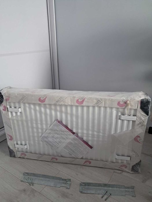 Радіатор (для опалення) новий