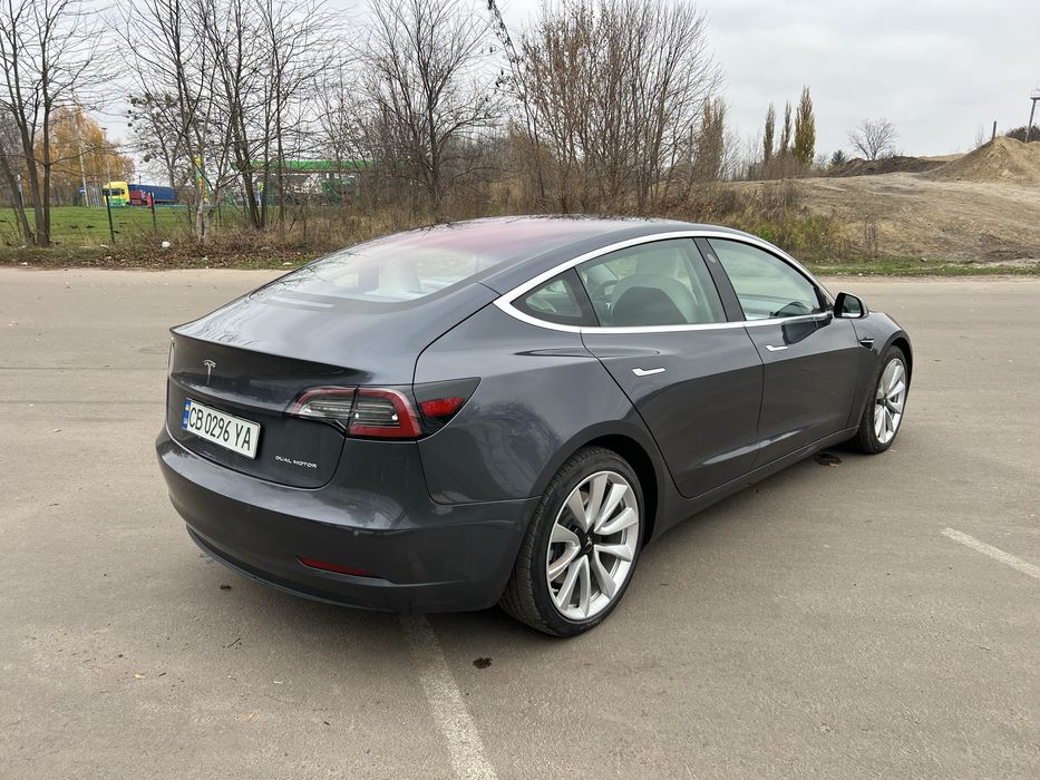 Tesla Model 3 Longe Range Dual Motor