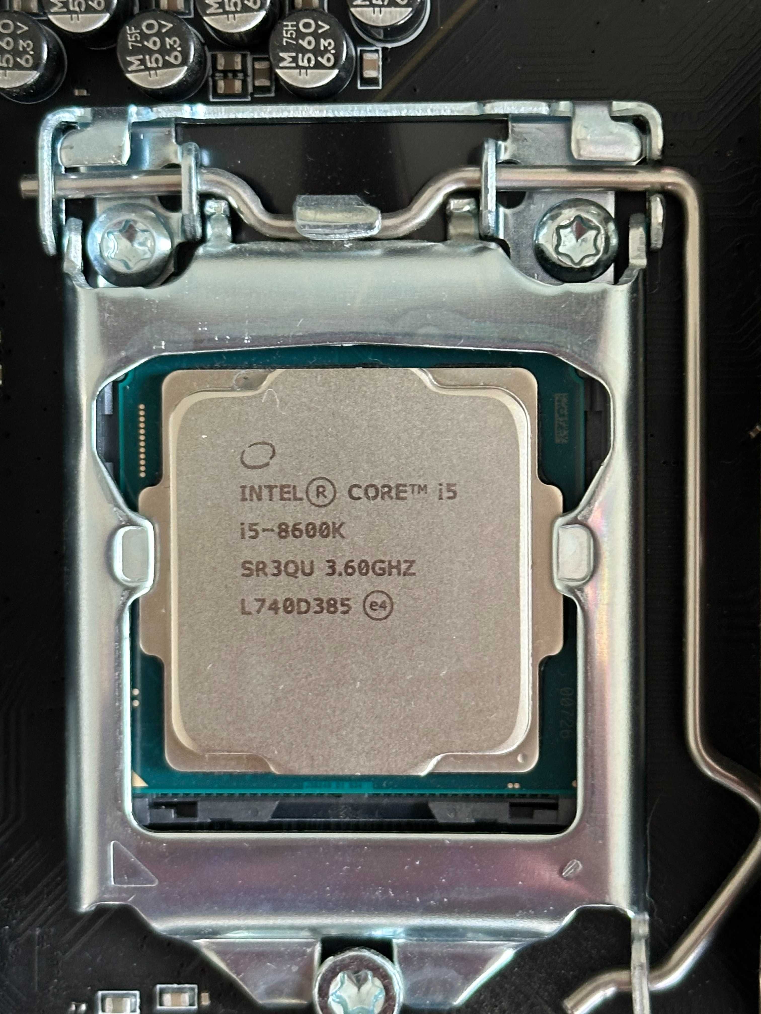 Intel i5 8600K + MSI Z370 SLI PLUS + GOODRAM 8GB + SilentiumPC Fera 2