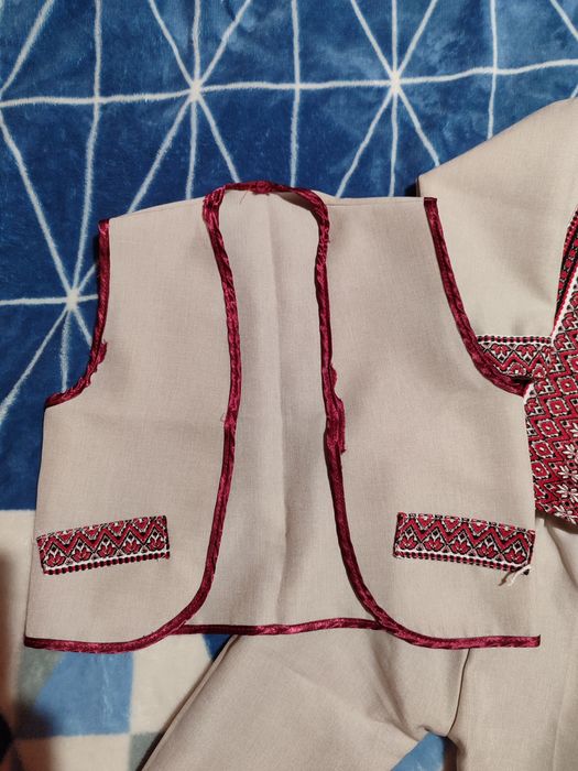 вишитий костюм на хлопчика